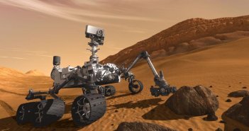 หุ่นยนต์สำรวจ Curiosity ถ่ายภาพโลกและดวงจันทร์เหนือขอบฟ้าบนดาวอังคาร