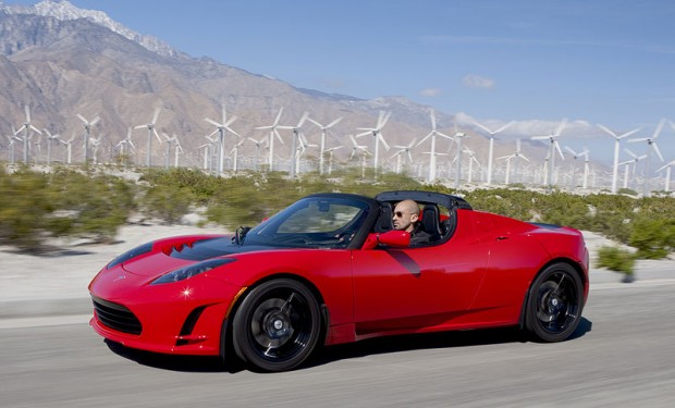 800px-Roadster_2.5_windmills_trimmed