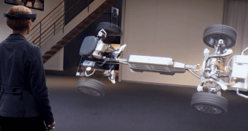 วิธีเลือกซื้อรถผ่านทางแว่นตา Microsoft HoloLens ในปี 2020