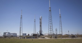 SpaceX เลื่อนกำหนดการปล่อยจรวด Falcon 9 เป็นวันที่ 28 กุมภาพันธ์