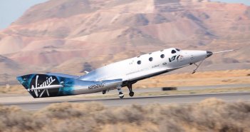 ยาน Virgin Spaceship Unity ประสบความสำเร็จในการทดสอบเครื่องยนต์จรวดครั้งแรก