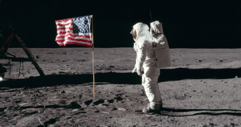 อะพอลโล 11 ปฏิบัติการส่งมนุษย์ไปดวงจันทร์ Apollo 11 First man on the moon