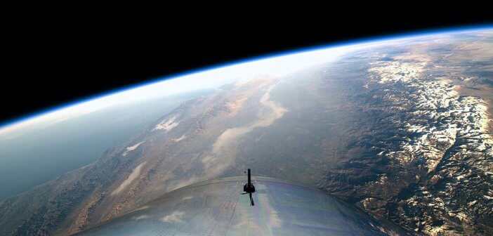 เครื่องบินอวกาศ SpaceShipTwo ทดสอบบินขึ้นสู่อวกาศสำเร็จเป็นครั้งแรก
