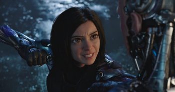 Alita Battle Angel ภาพยนต์หุ่นยนต์ไซบอร์กสาวในศตวรรษที่ 26