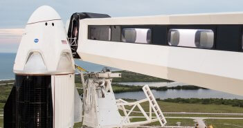 SpaceX ประสบความสำเร็จในการทดสอบส่งยาน Crew Dragon ขึ้นเชื่อมต่อกับสถานีอวกาศนานาชาติ ISS